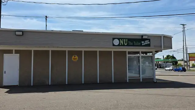643 S Waverly Rd thumbnail 5
