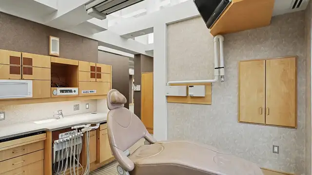 View image 30