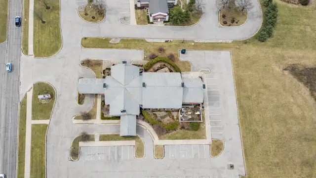 15555 Silver Pkwy thumbnail 4