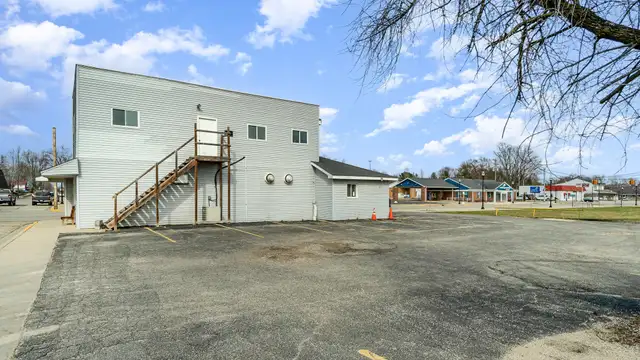 View image 19