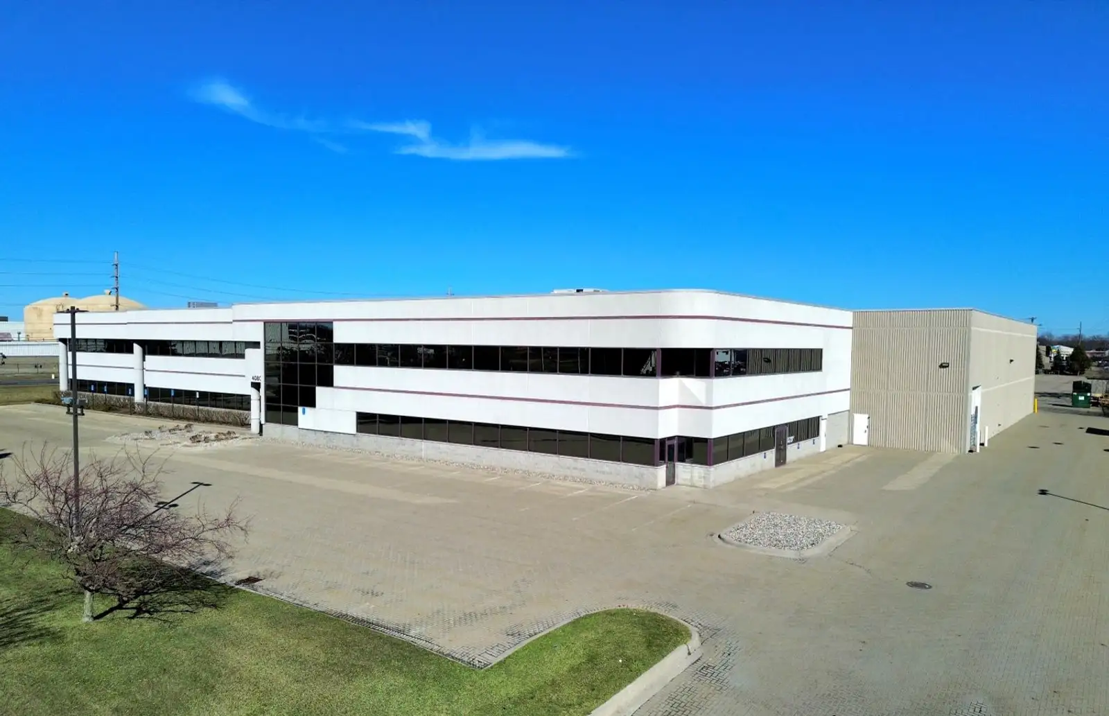 40800 Enterprise Dr