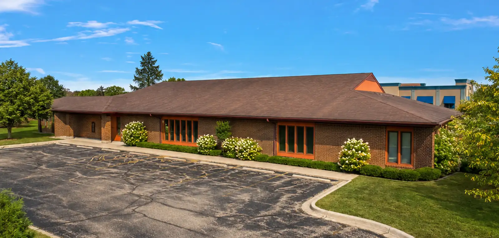 485 N Lapeer Rd image 1