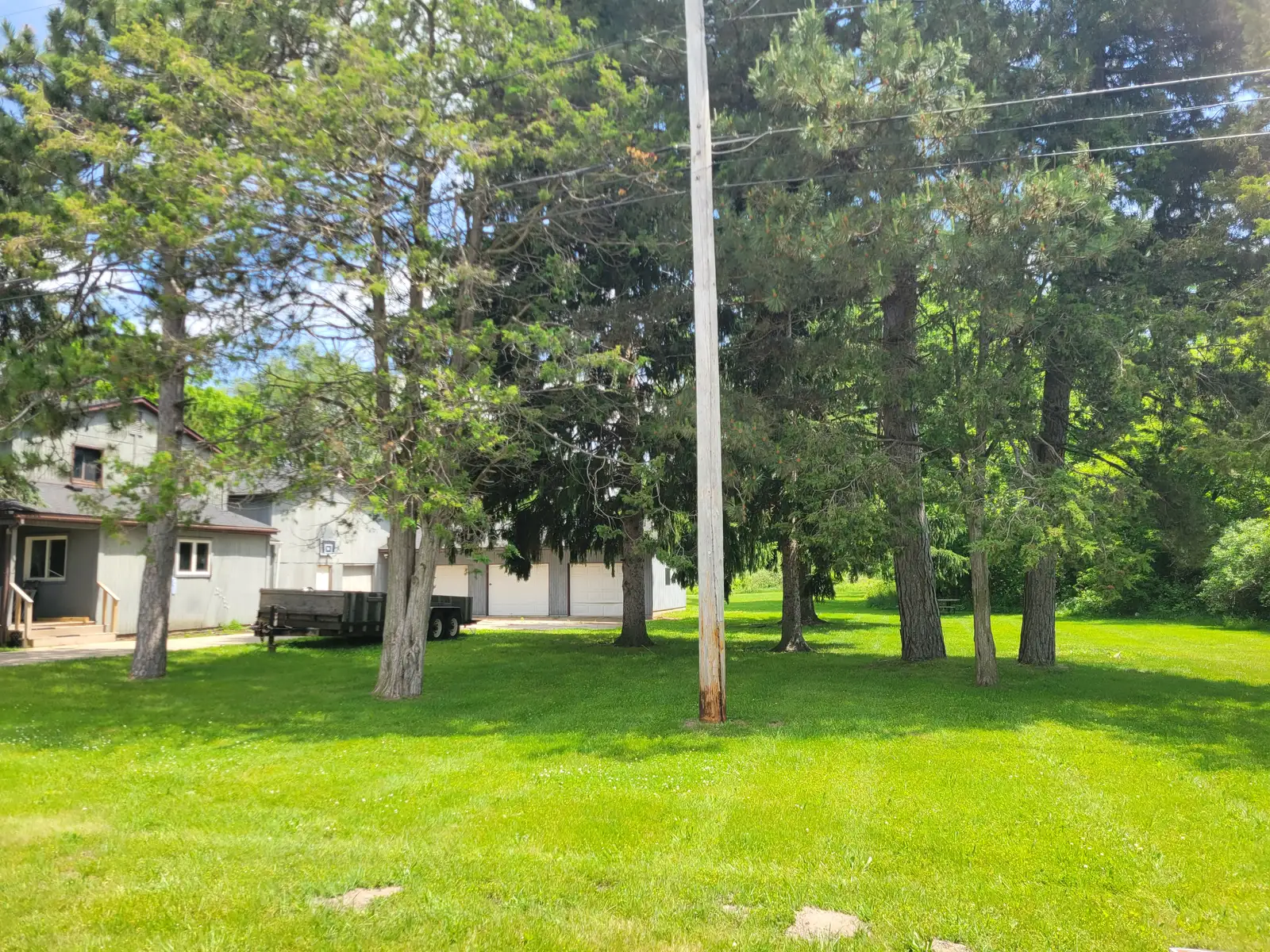11372 N Linden Rd image 3
