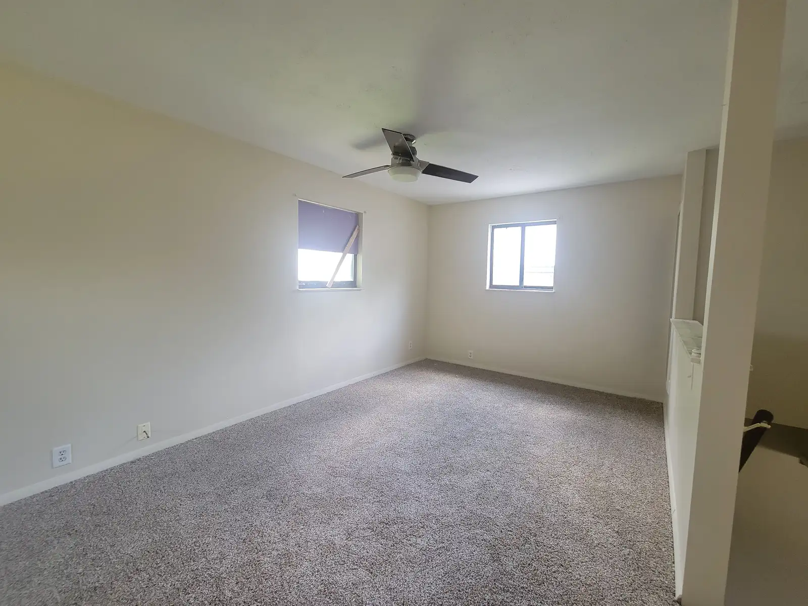 11372 N Linden Rd image 11