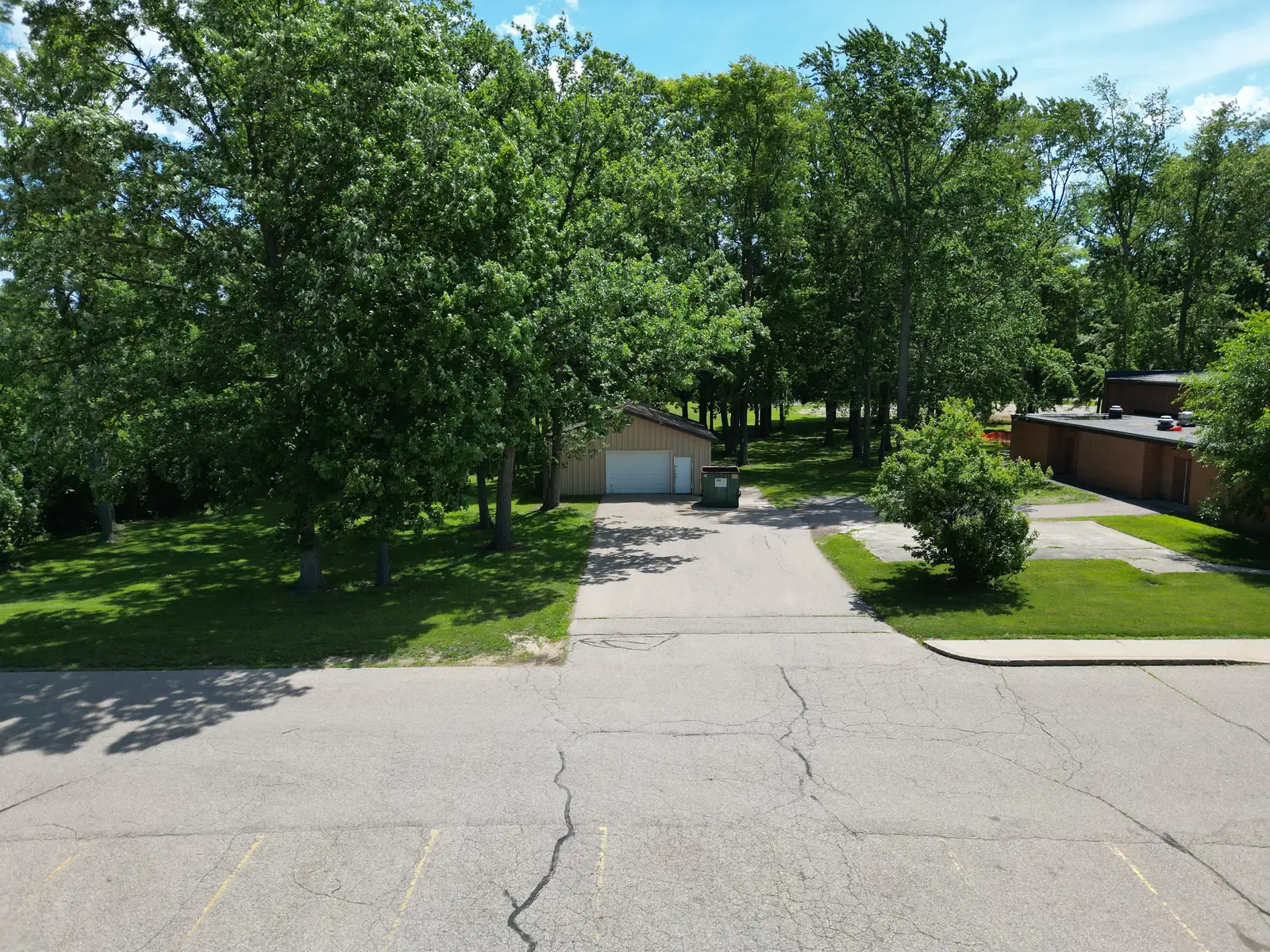 11218 N Linden Rd image 20