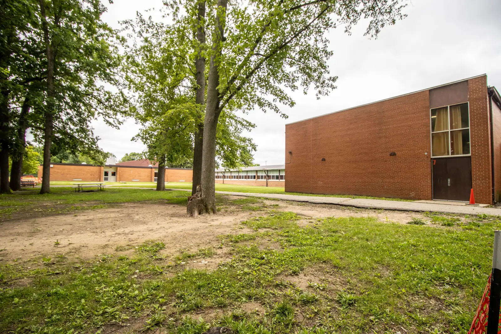 11218 N Linden Rd image 55