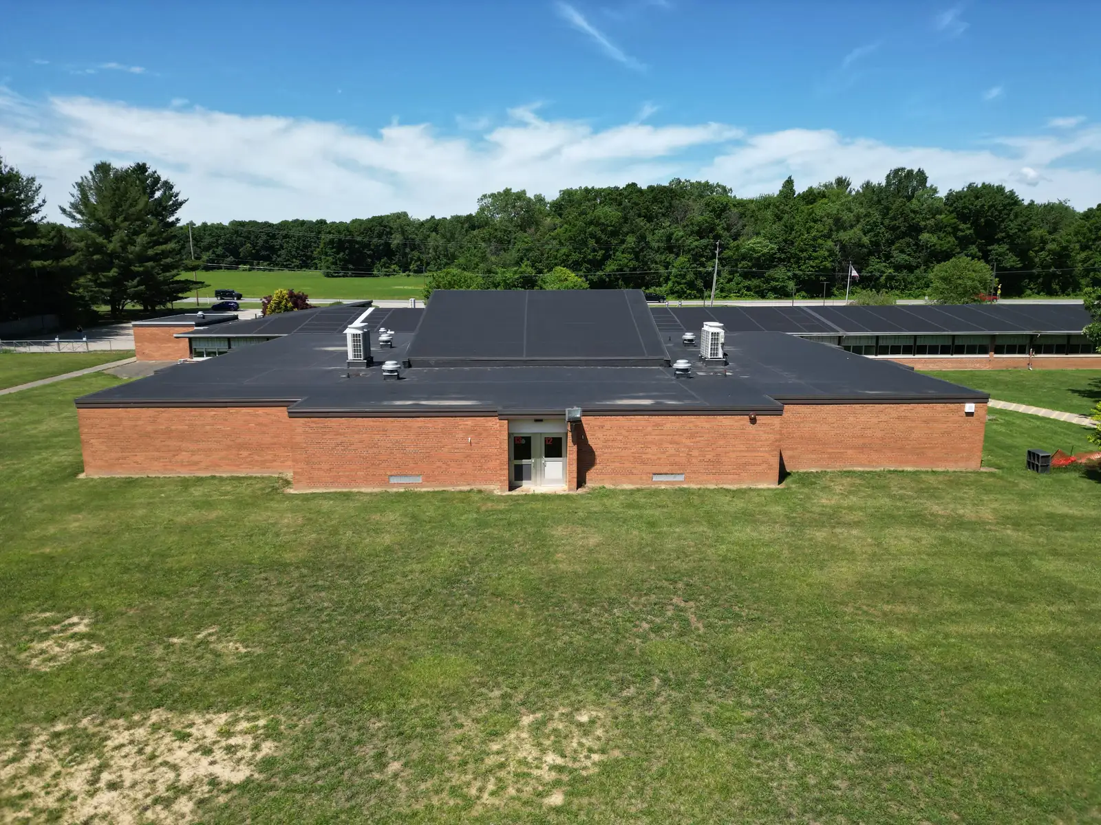11218 N Linden Rd image 16
