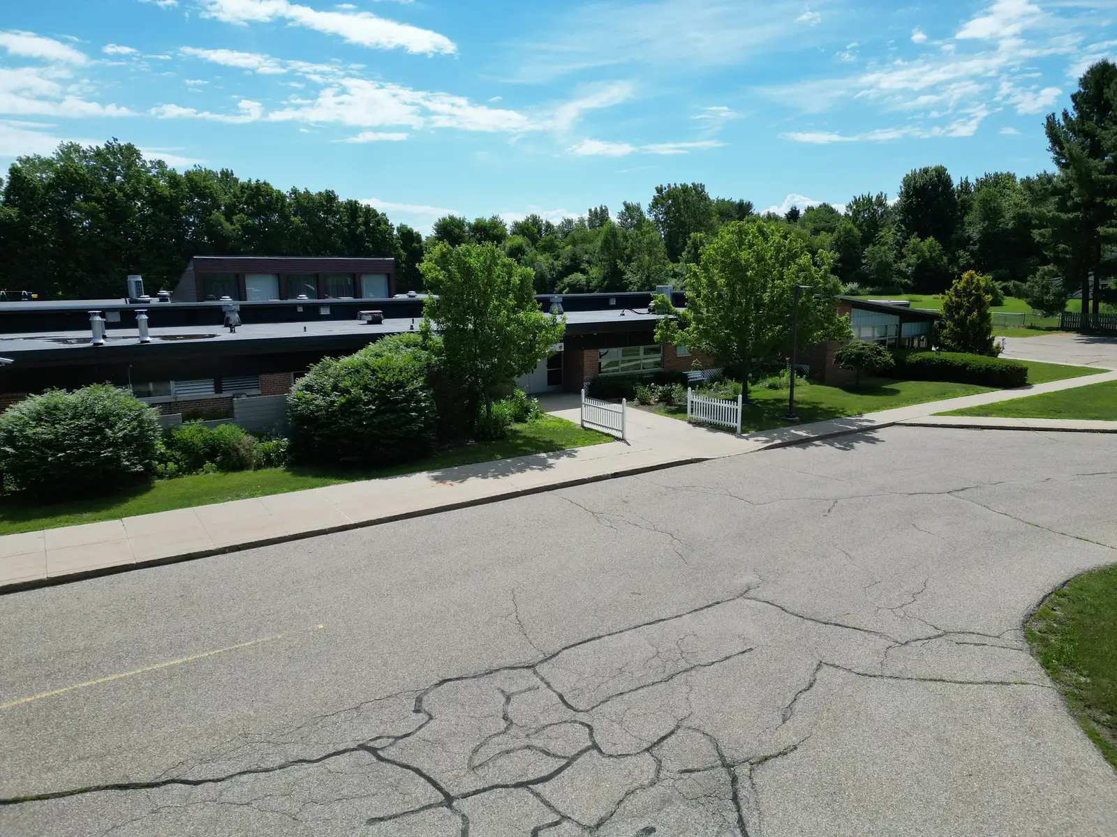 11218 N Linden Rd image 7