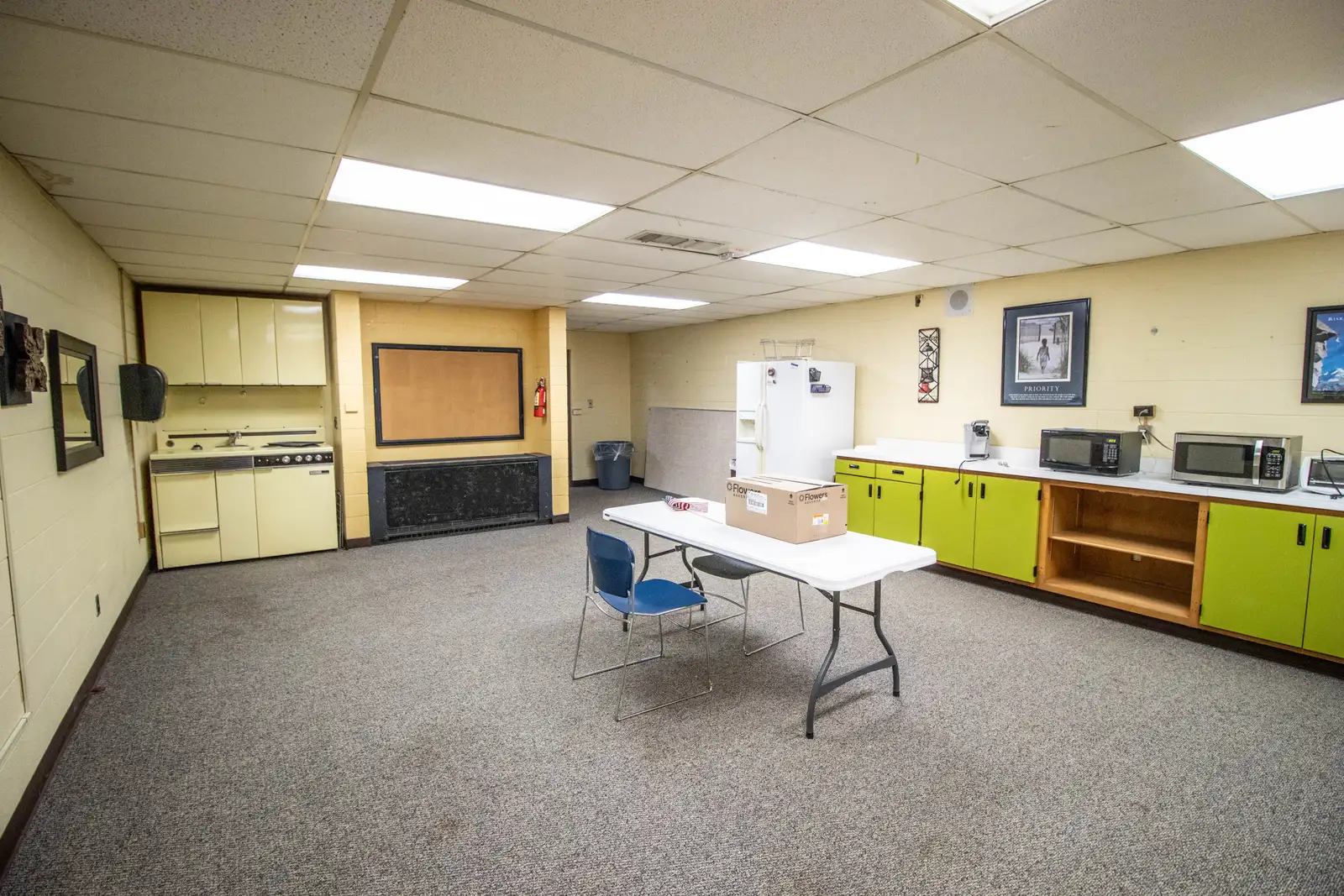 11218 N Linden Rd image 30