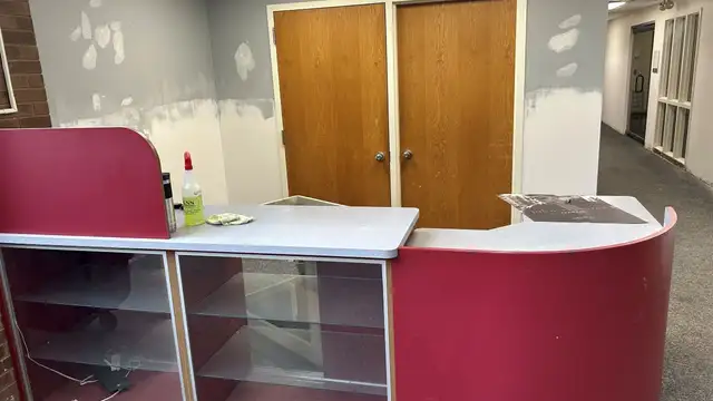 Suite 200 image