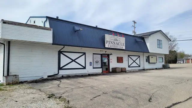 200 W Main St thumbnail 3