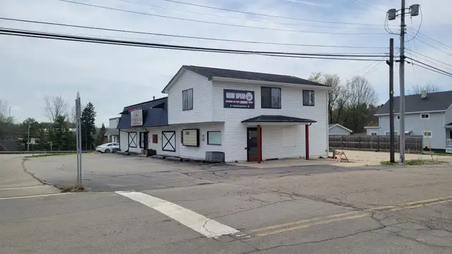 200 W Main St thumbnail 4