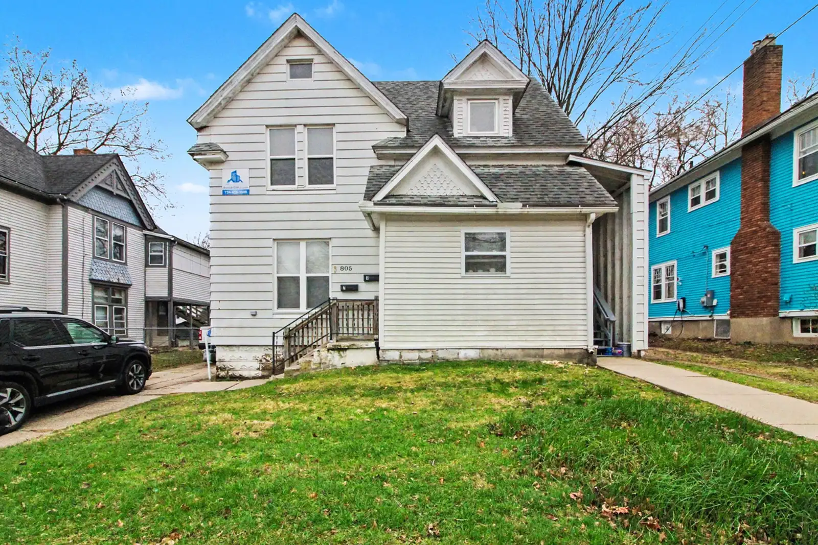 718 Lowell St image 7