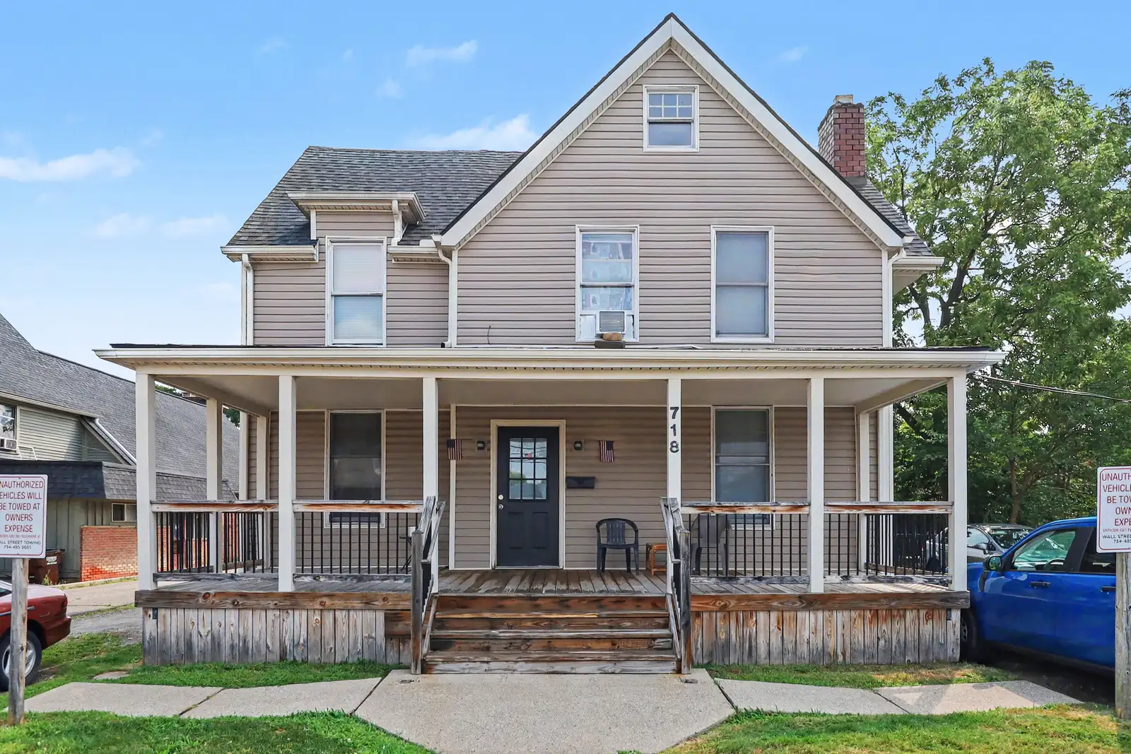 718 Lowell St image 1