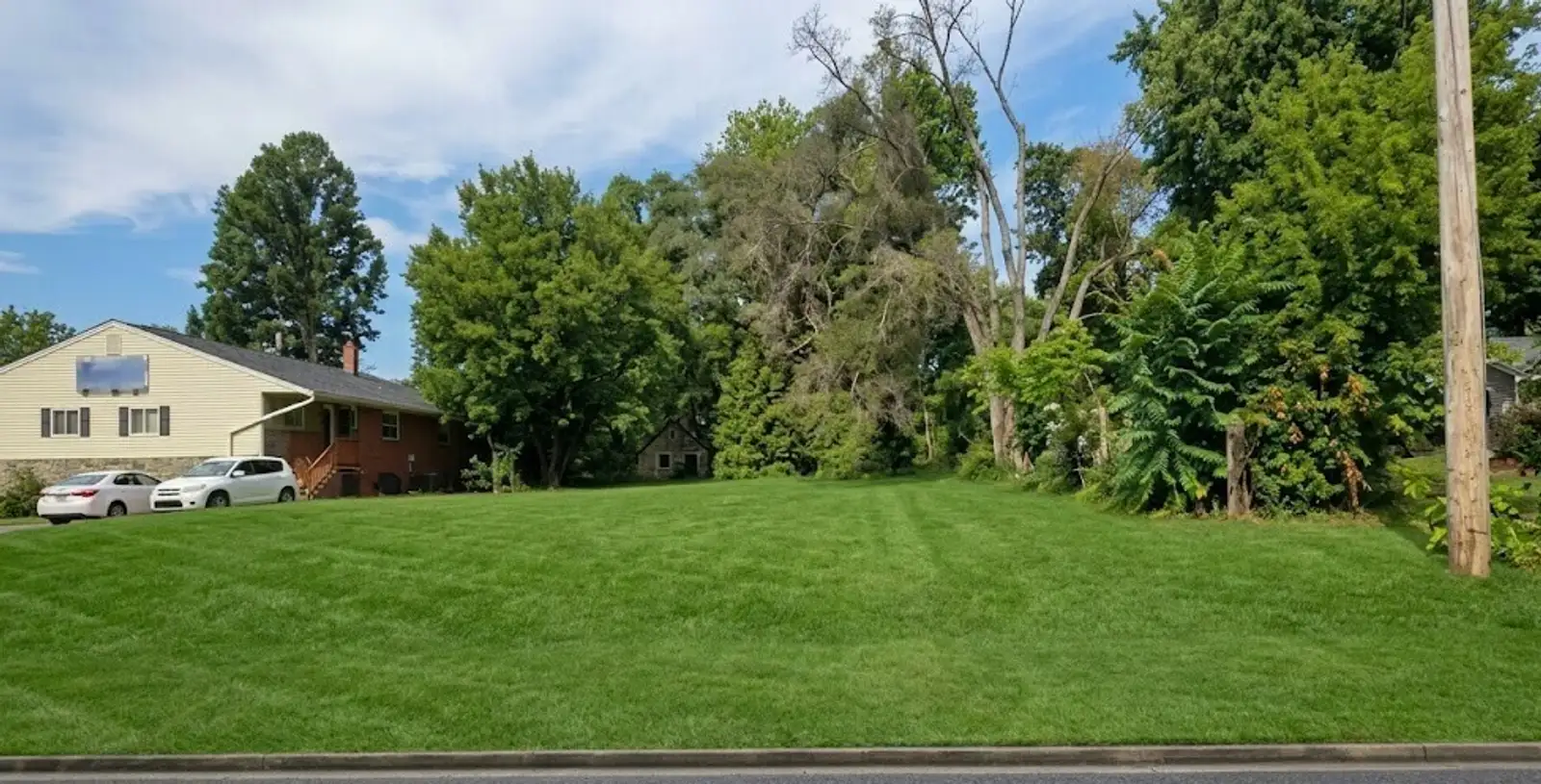 651 E Jolly Rd image 4