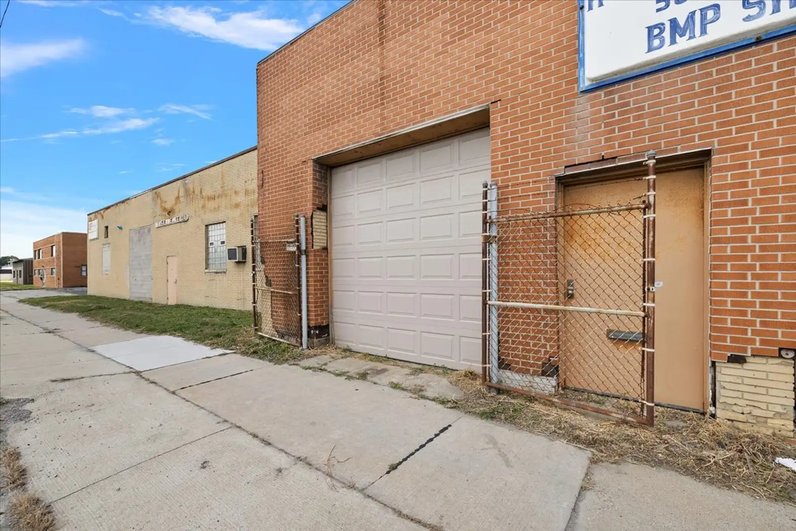 11047 E 9 Mile Road image 3