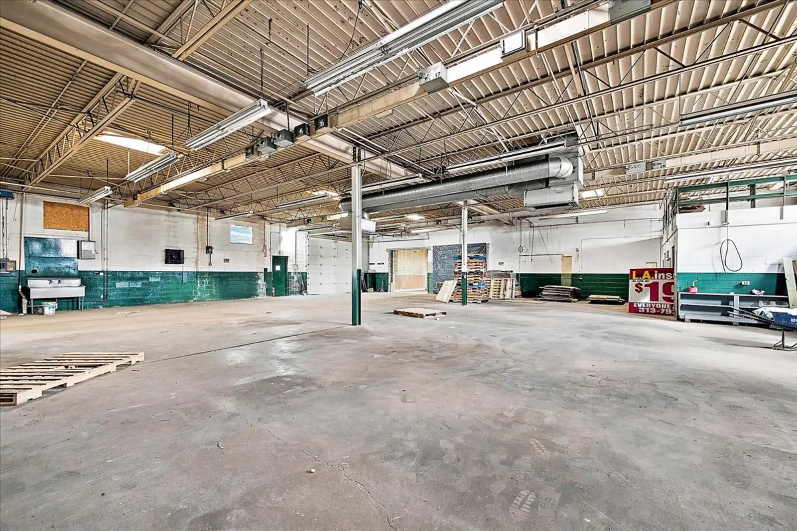 11047 E 9 Mile Road image 8
