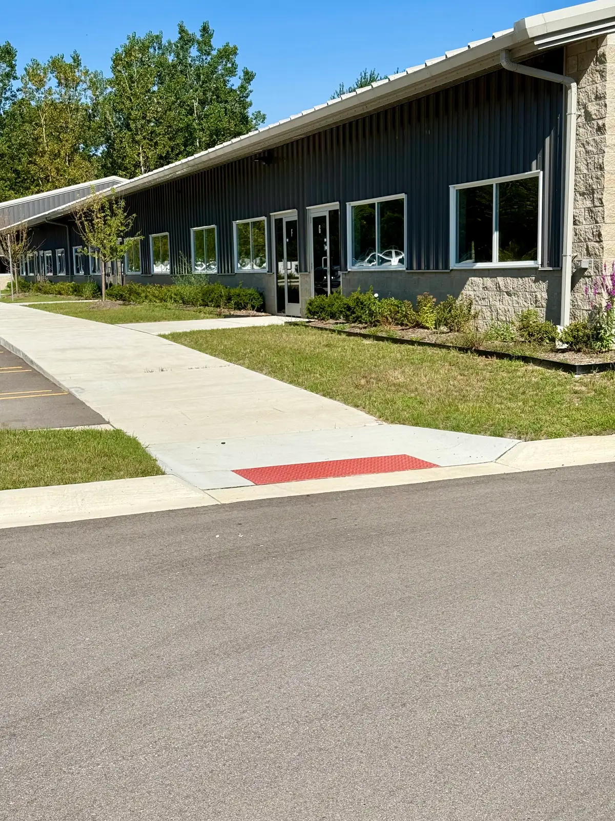 6060 Schooner Dr image 3