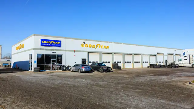 4600 S Creyts Rd thumbnail 2