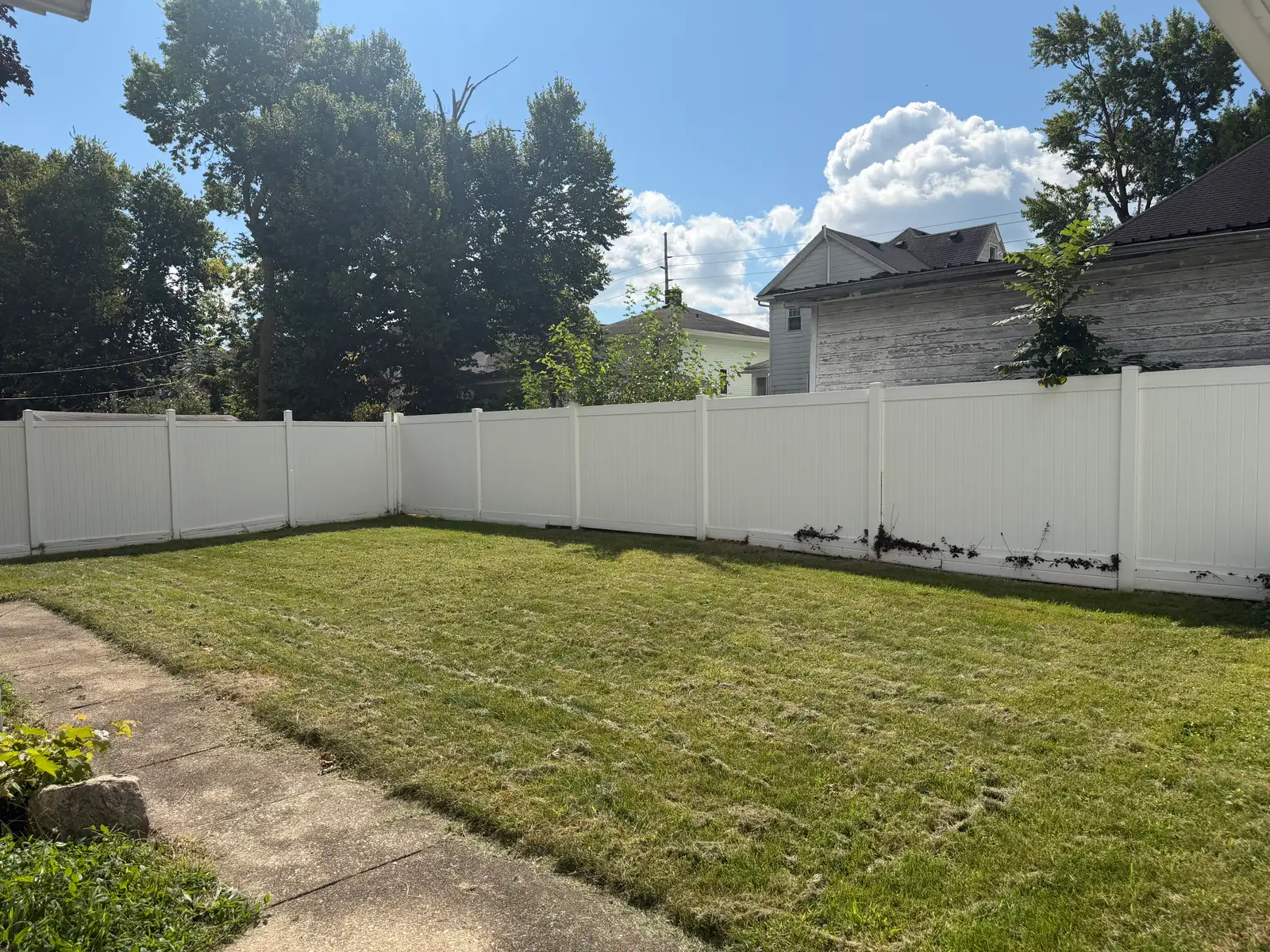 543 Lincolnway W image 4