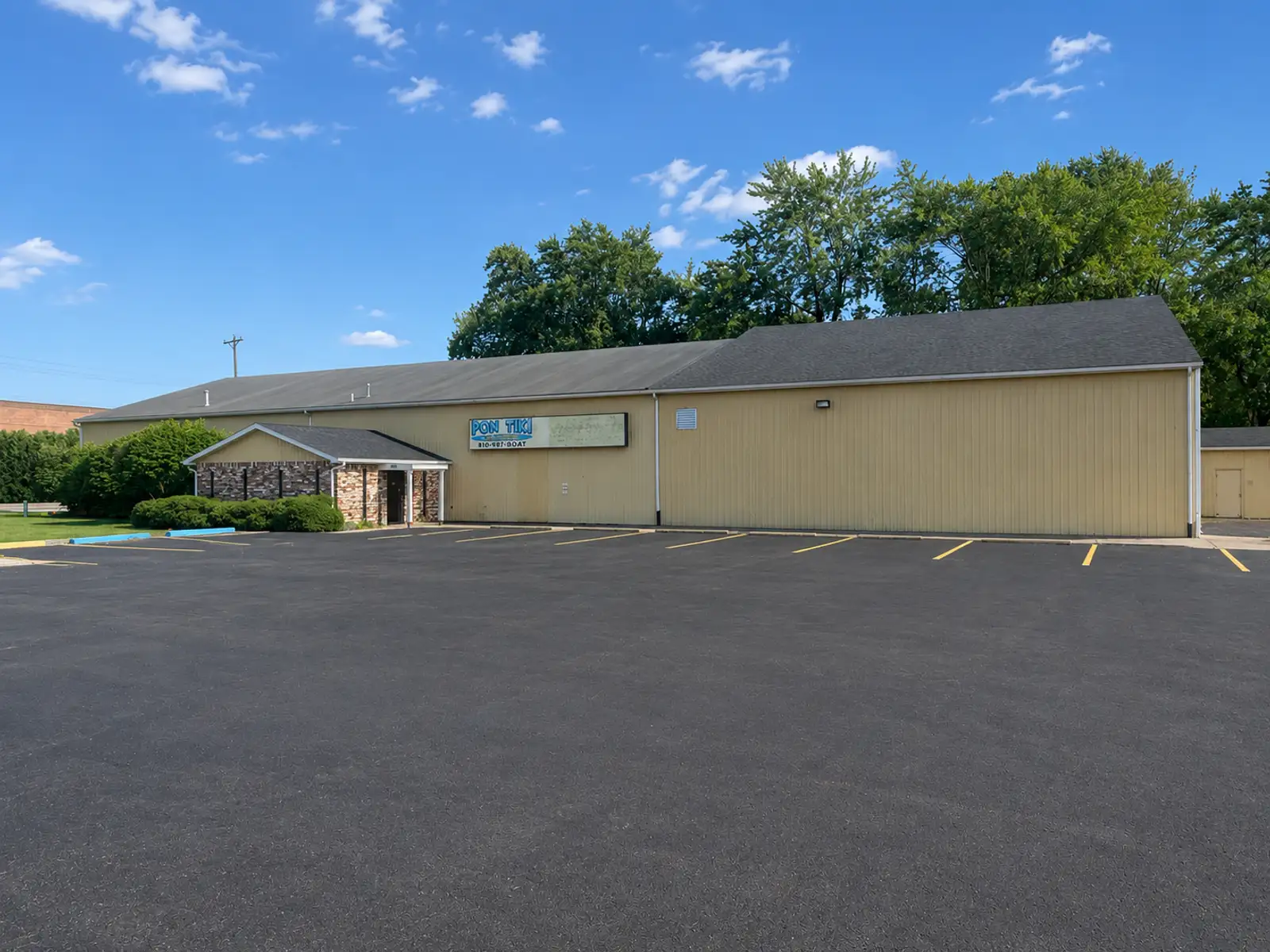 3233 Dove Rd