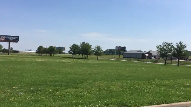 Burkhardt-Lynch Business Park Lot(s) thumbnail 2
