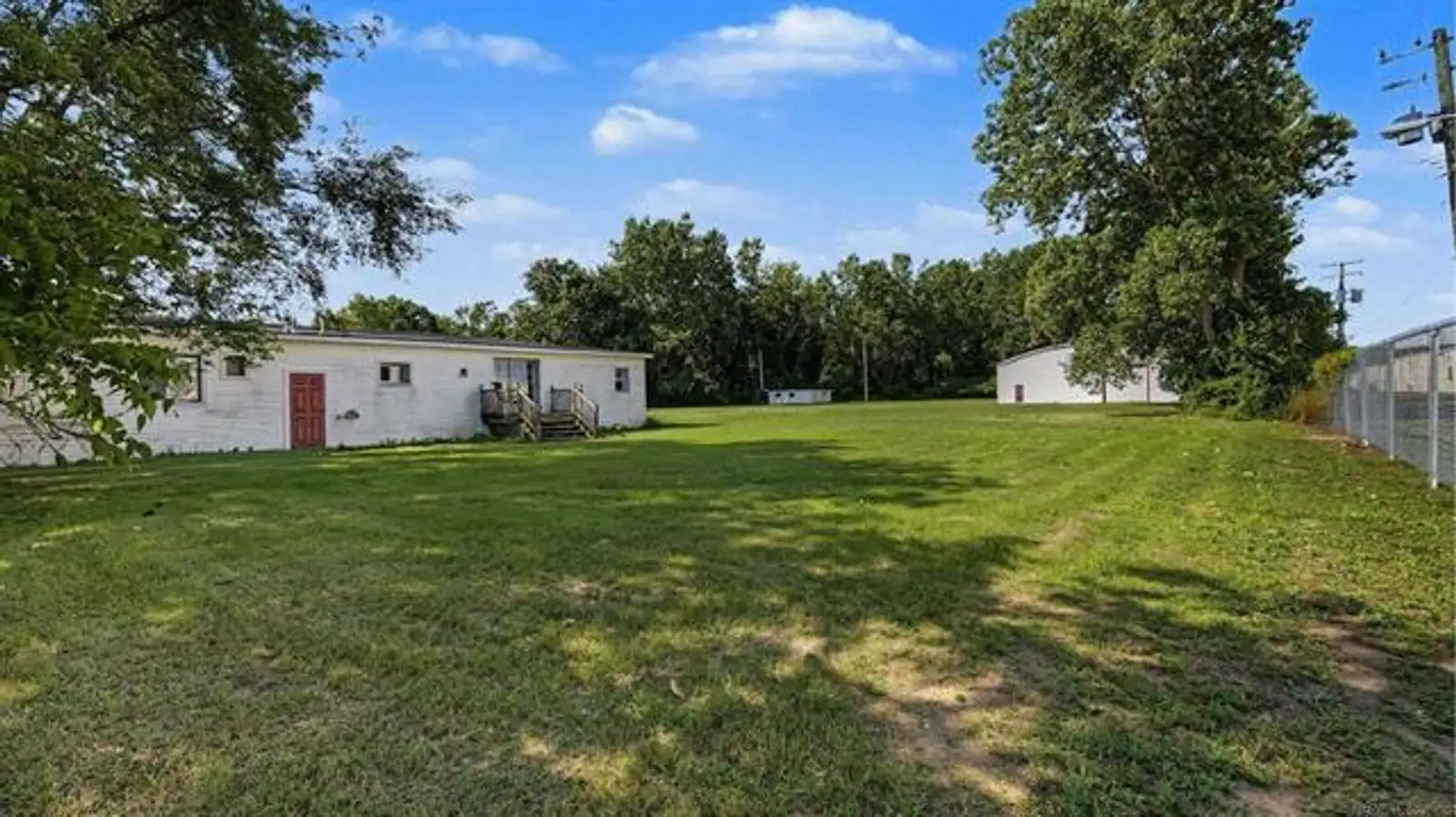 3905 32nd St image 34