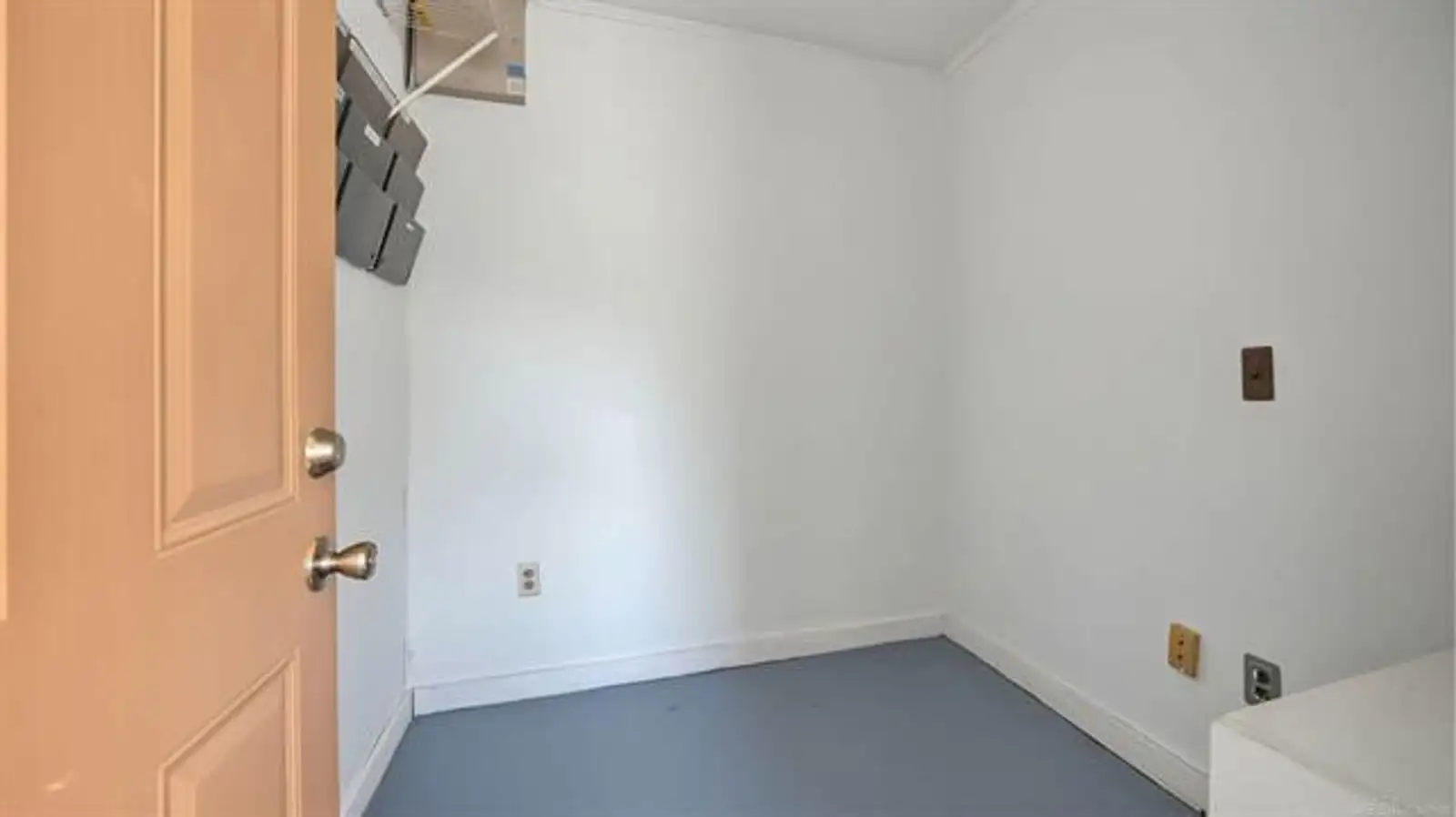 3905 32nd St image 20