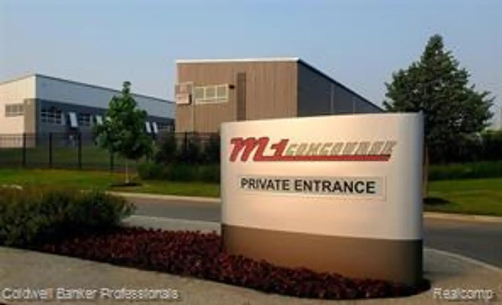 M1 Concourse Rooftop Building Unit