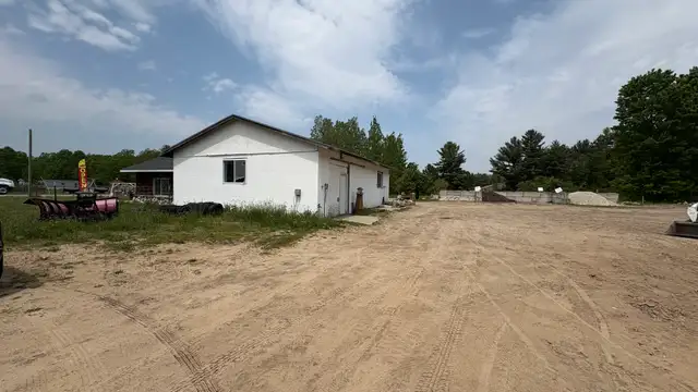 9490 Rapid City Rd NW thumbnail 5