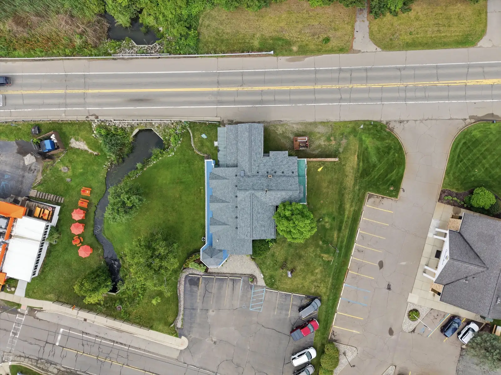 425 S Ortonville Rd image 3