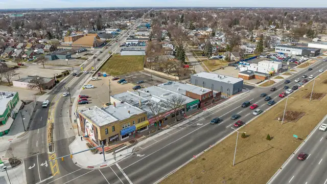 28311 Gratiot thumbnail 2