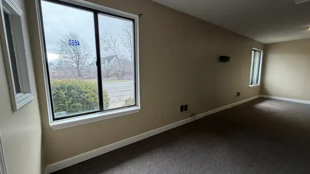 4660 - Ann Arbor Office/Flex/ Warehouse for Lease - Pittsfield Twp thumbnail 4