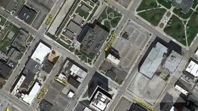 232 10th St thumbnail 3