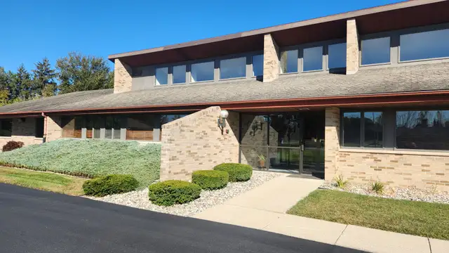 Office/Medical for Sale thumbnail 3