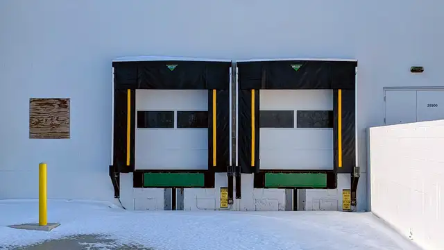 SubLease  - Amazon Fresh thumbnail 5