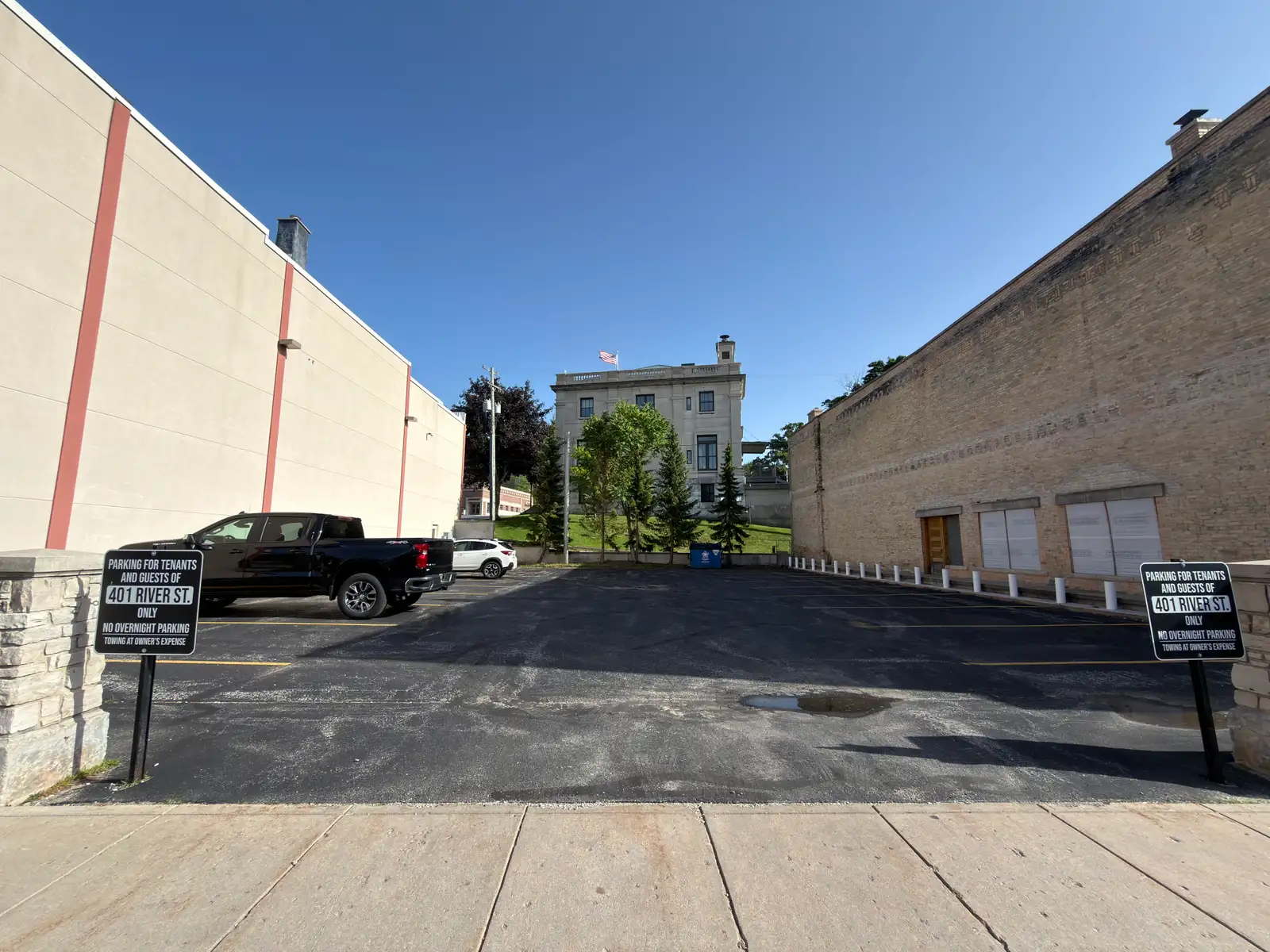 Mixed Use Opportunity in Manistee image 9