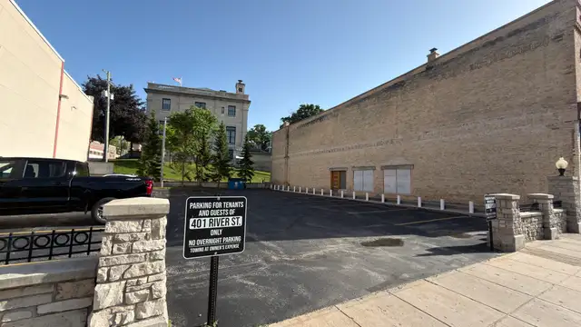 View image 8