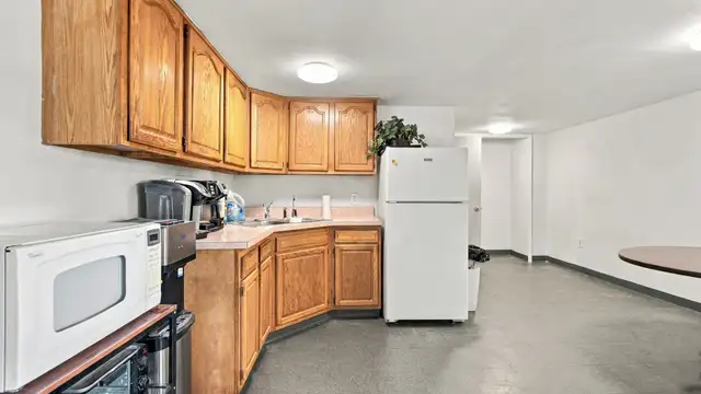 View image 25