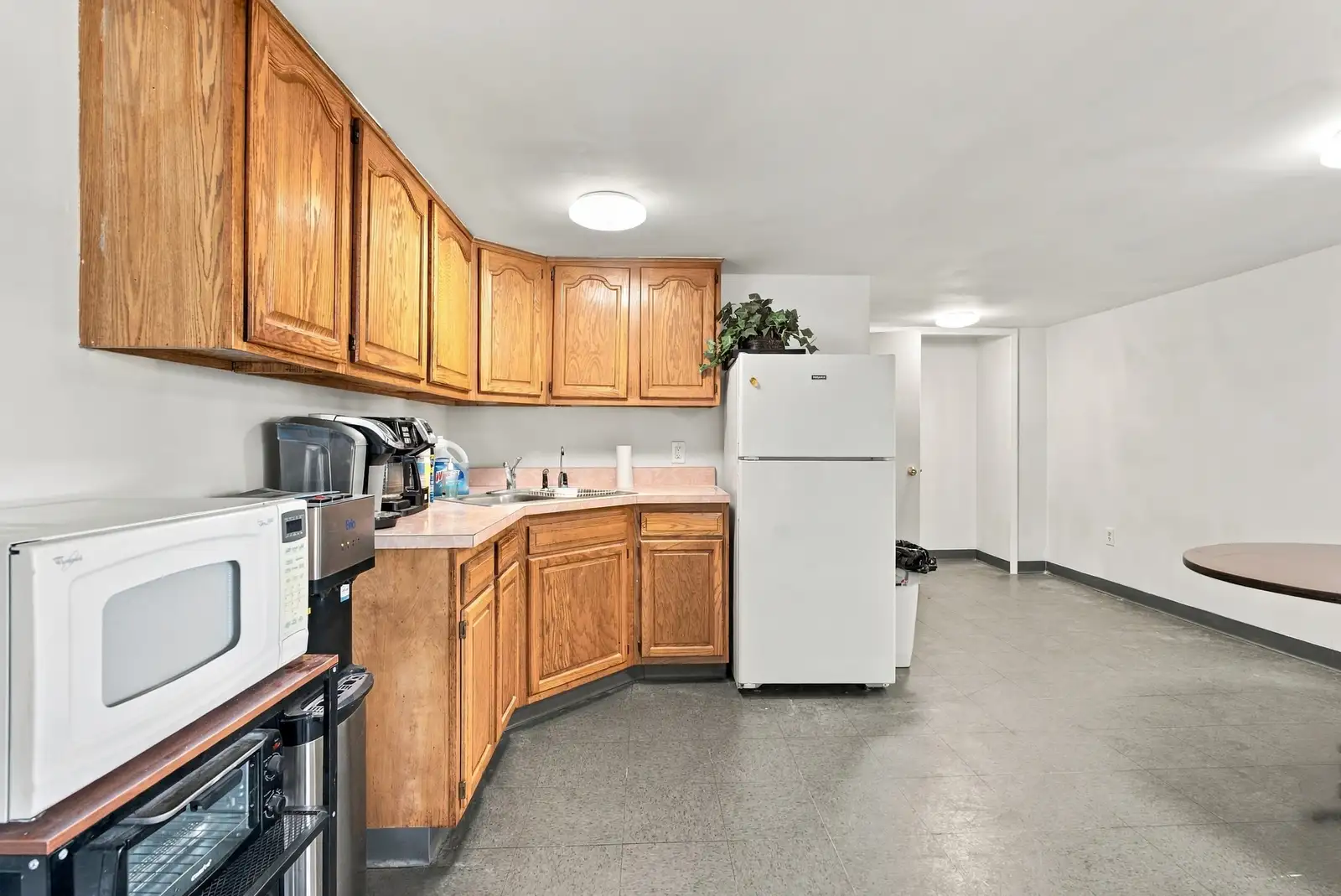 7300 Danielle Dr image 25