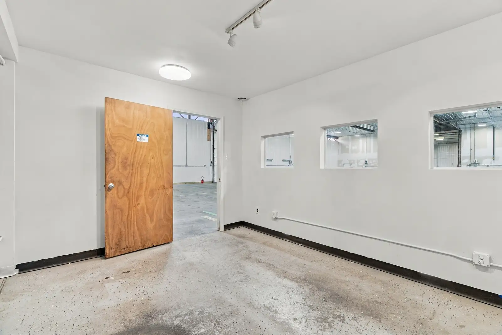 7300 Danielle Dr image 18