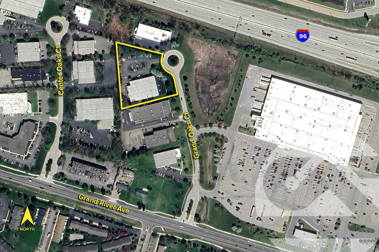 28047 Grand Oaks Ct image 2