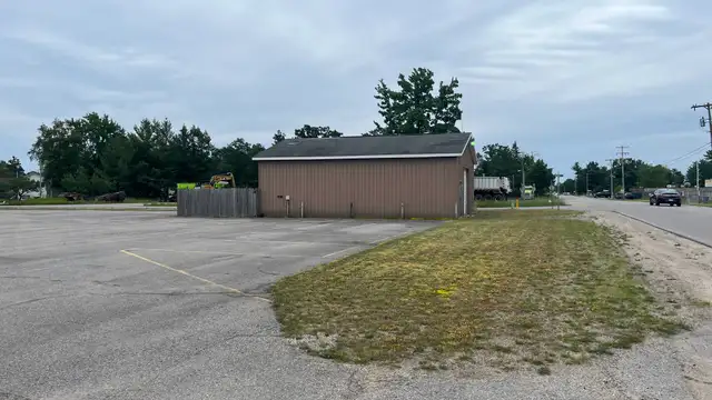 810 N Birch St thumbnail 4