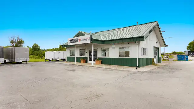 981 W Blue Star Dr thumbnail 4