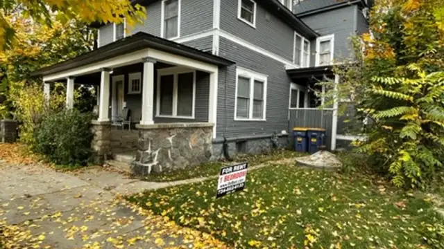 549 Logan St SE thumbnail 2