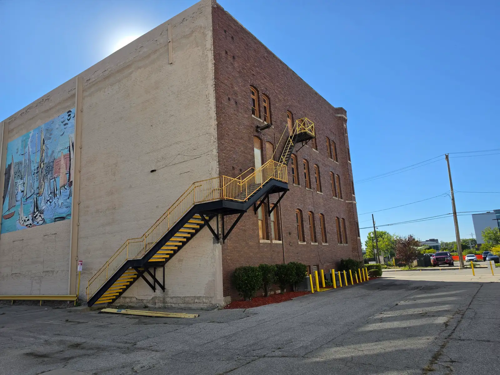 234 S Water St image 3