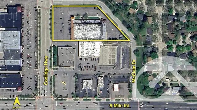 23100-23300 Coolidge Highway thumbnail 2