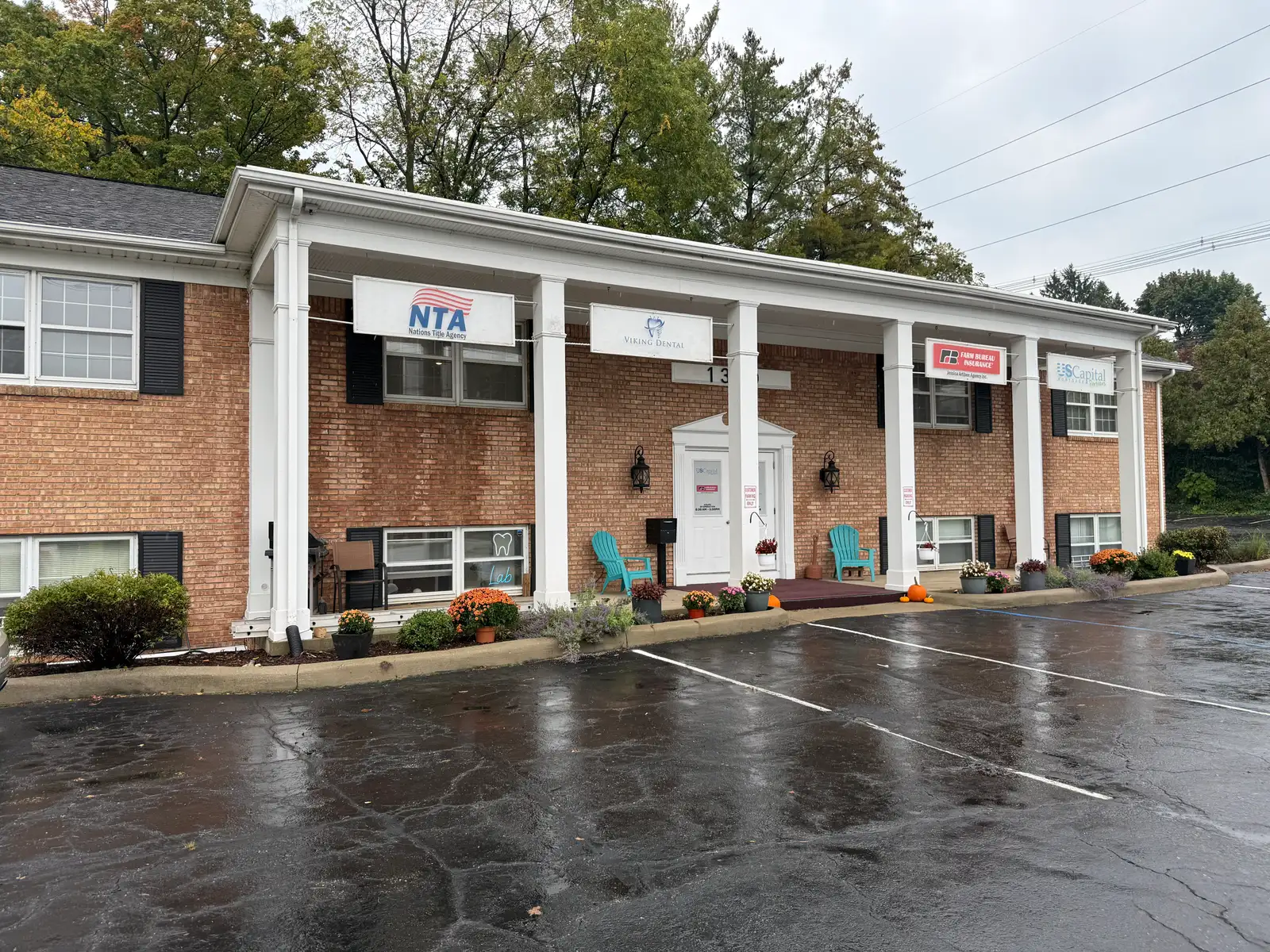 1300 N Waverly Rd image 15