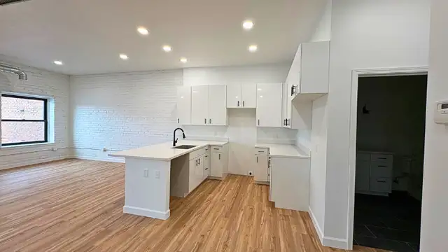 View image 11