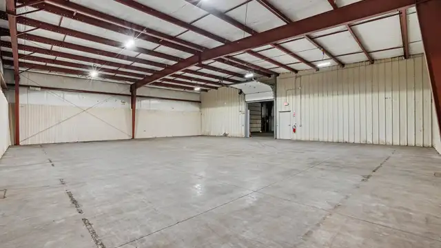 5846 Venture Way thumbnail 4